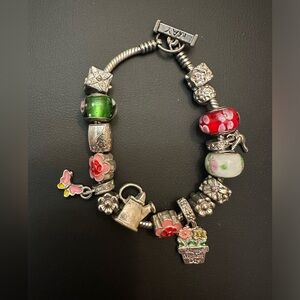 Willabee And Ward “Happy Mothers Day” Charm Bracelet Size 8